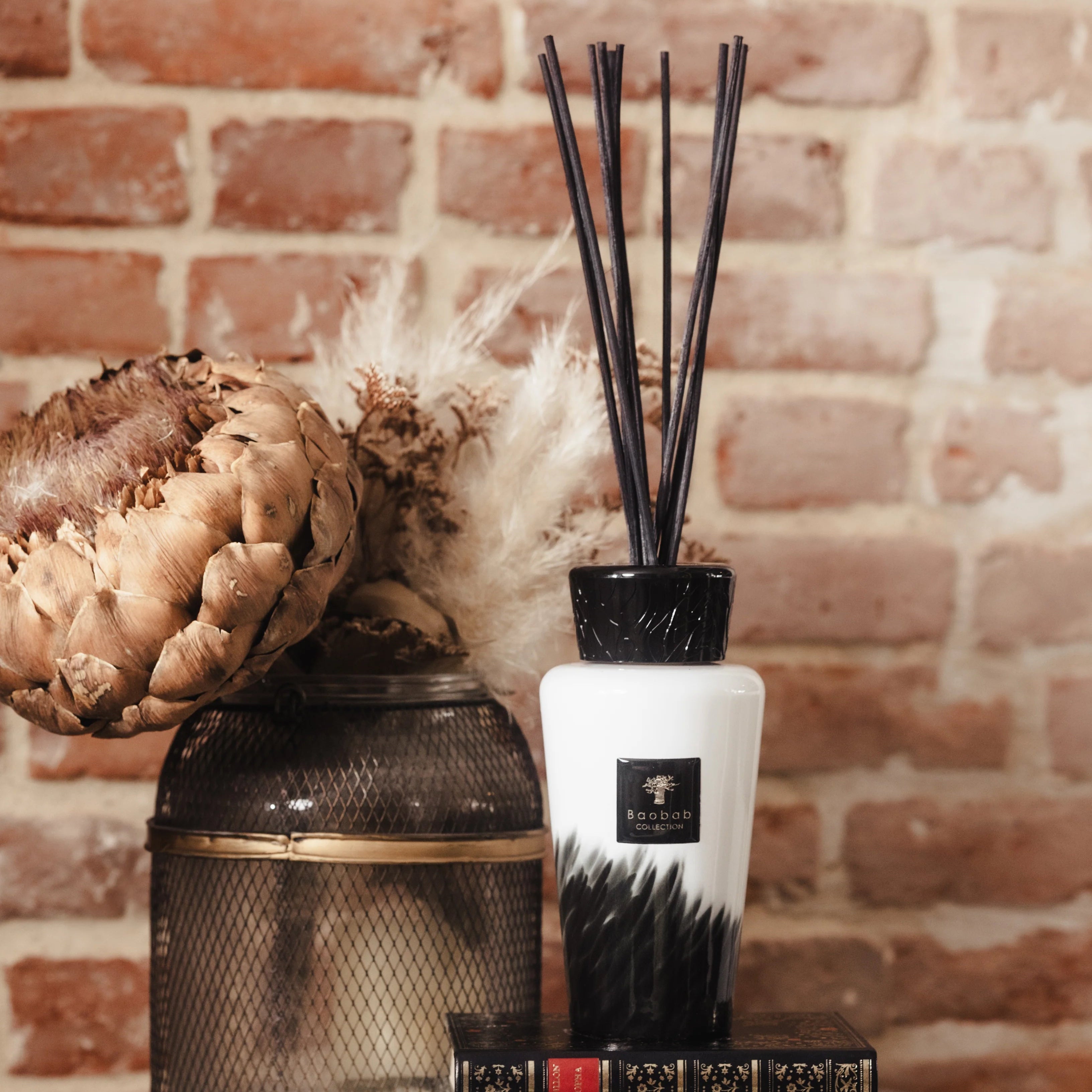 "Feathers" Room Fragrance