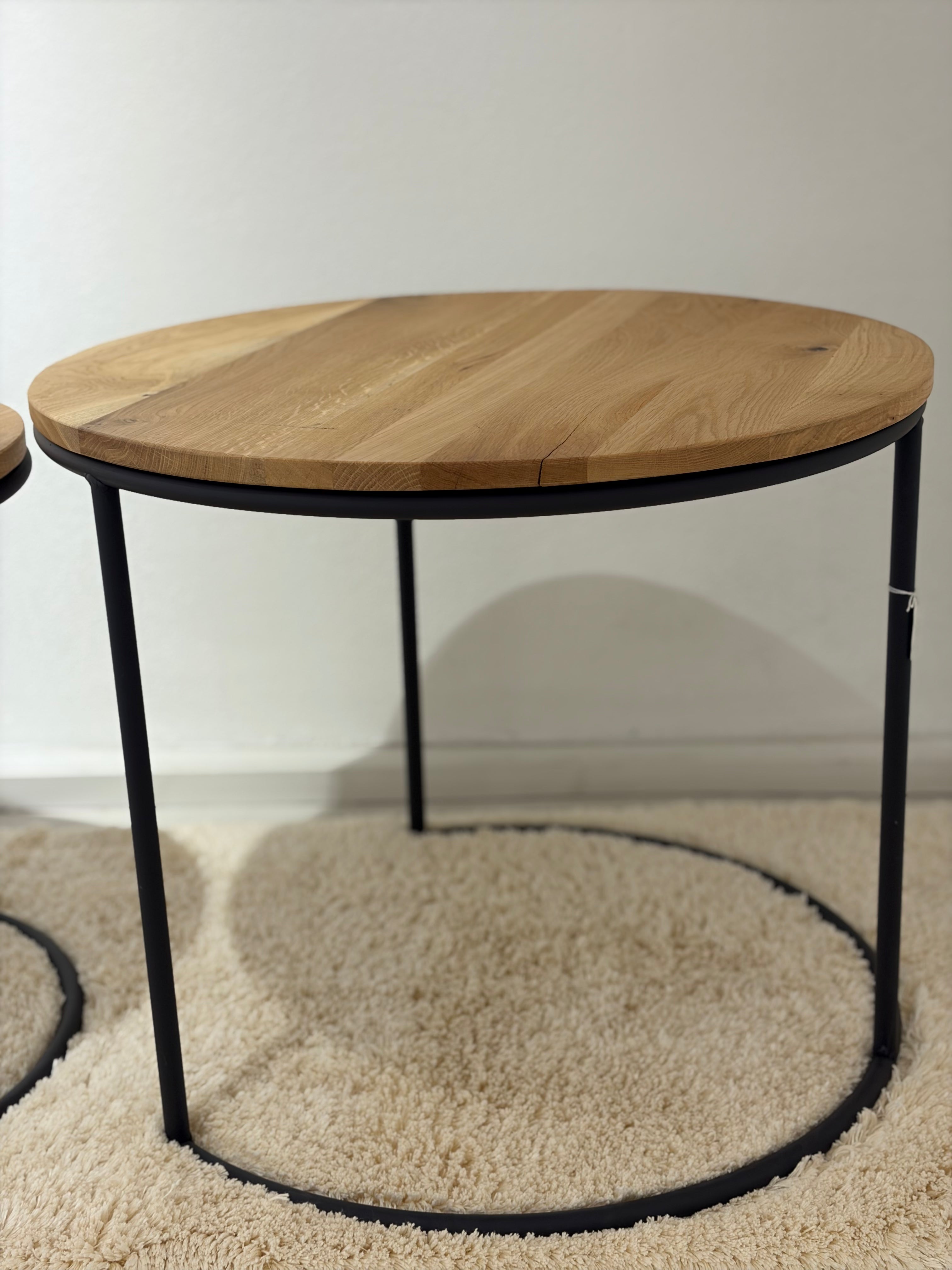 Side Table "Metal Base"