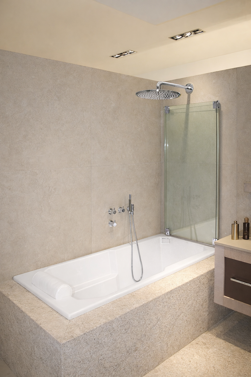 Bathtub "Riviera Linea"