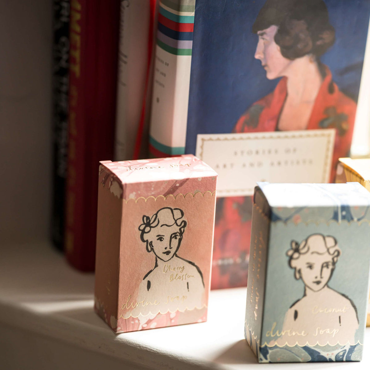 Coconut Divine Soap von Archivist