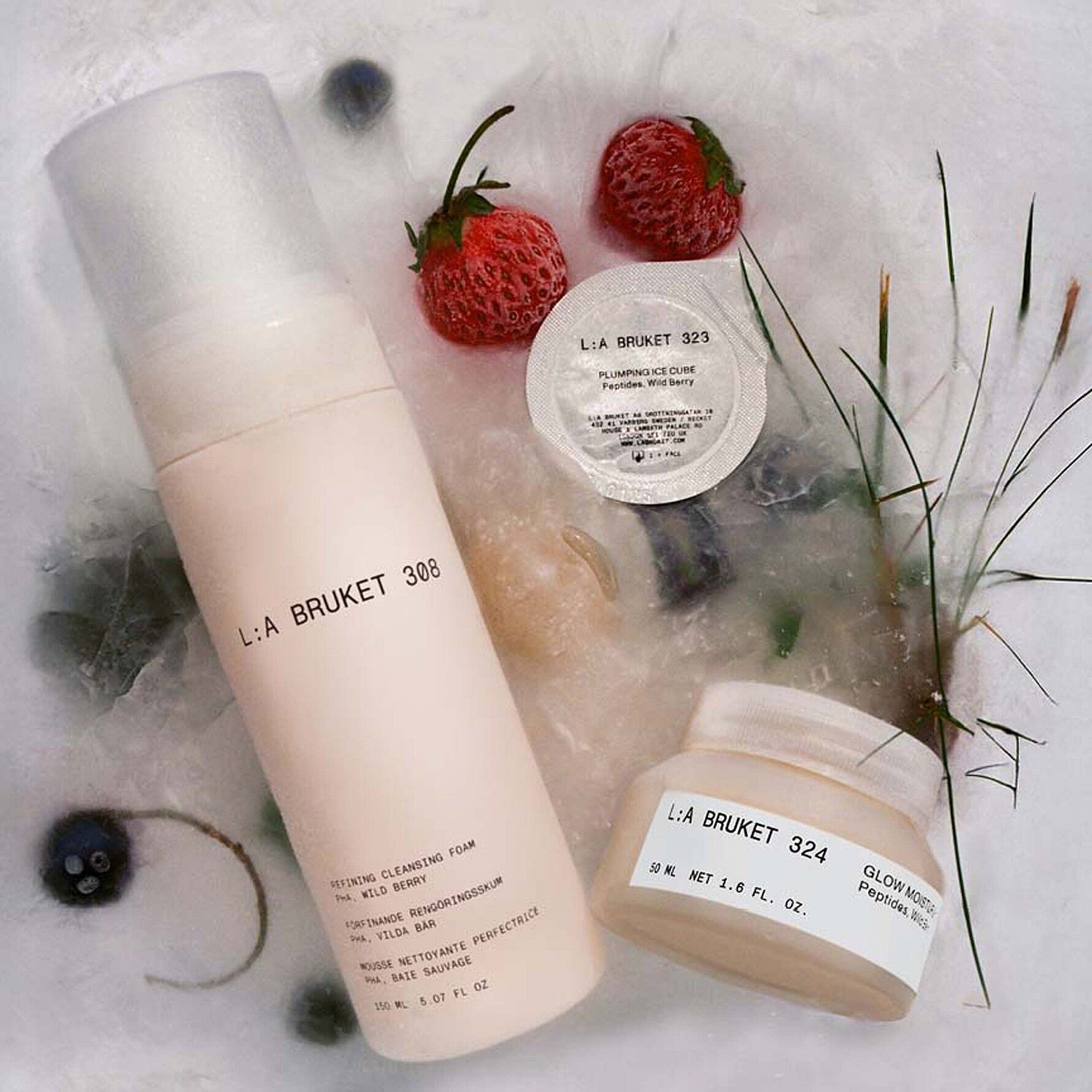 Cleansing Foam "No. 308 Wild Berry"