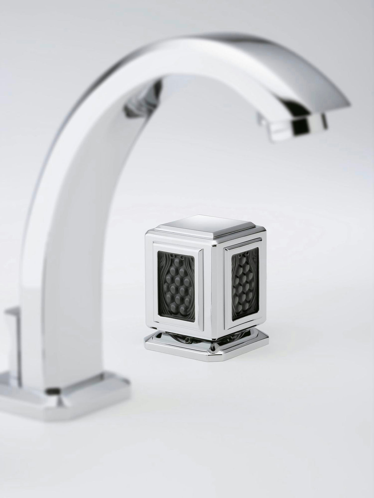 THG Métropolis Kristall schwarz – Kollektionsmotiv – andere Ausführung oder Detail/Zubehör / Ambiente – COLL_A2L_Diapo_03.jpg