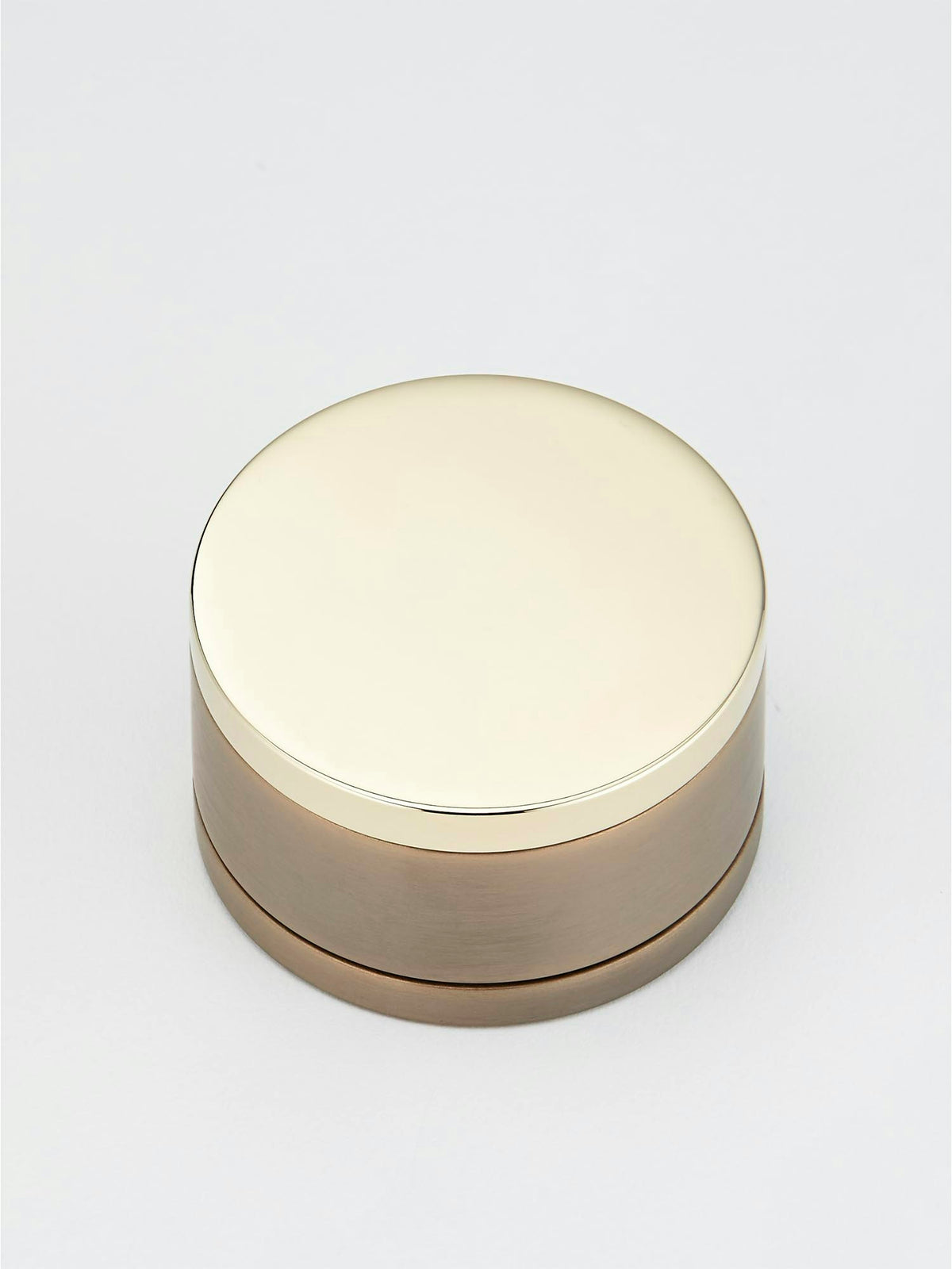 THG Yoko Color – Kollektionsmotiv – andere Ausführung oder Detail / Ambiente – COLL_G7S_Diapo_05.jpg