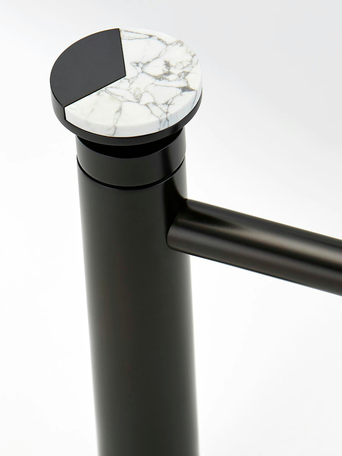 THG Yoko Delta Howlite – Kollektionsmotiv – andere Ausführung oder Detail / Ambiente – COLL_G7W_Diapo_02.jpg