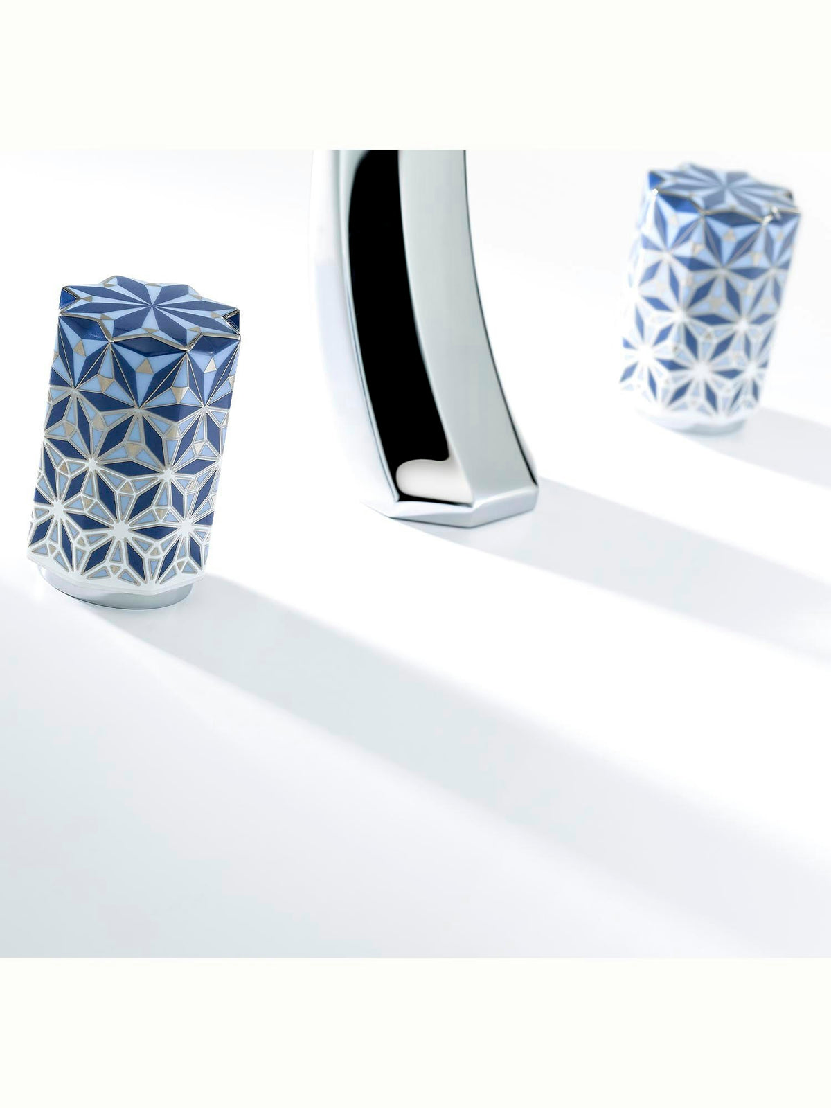 THG Nihal Porzellan blau – Kollektionsmotiv – andere Ausführung oder Detail/Zubehör / Ambiente – COLL_U2L_Diapo_01.jpg