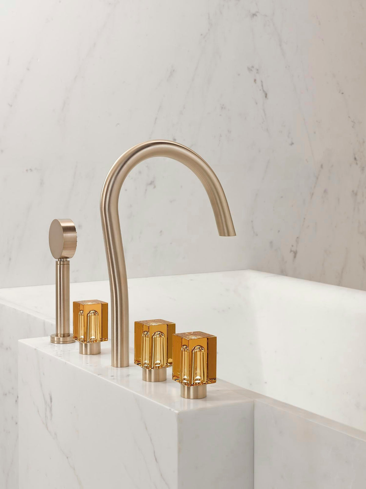 THG Beyond Kristall - Kristall Champagner – Kollektionsmotiv – andere Ausführung oder Detail/Zubehör / Ambiente – COLL_U6J_Diapo_07.jpg