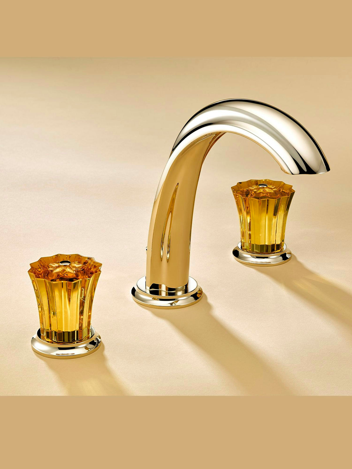THG Mille Nuits - Kristall Champagner – Kollektionsmotiv – andere Ausführung oder Detail/Zubehör / Ambiente – COLL_U6N_Diapo_03.jpg