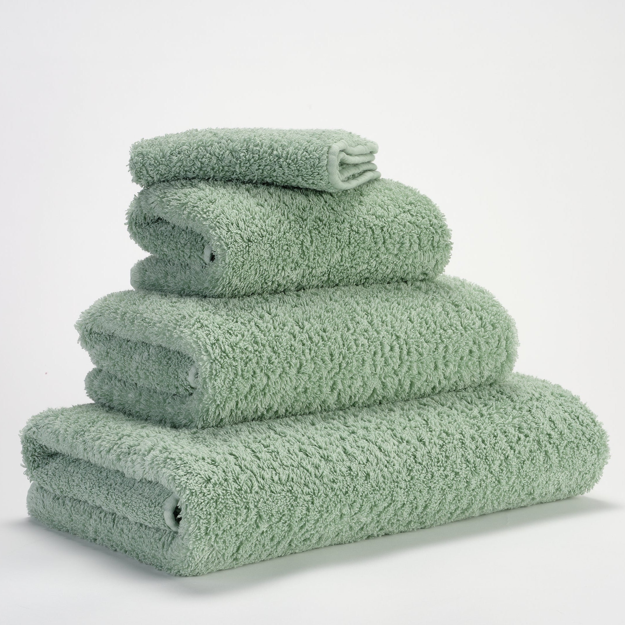 #Farbe_Aqua 210