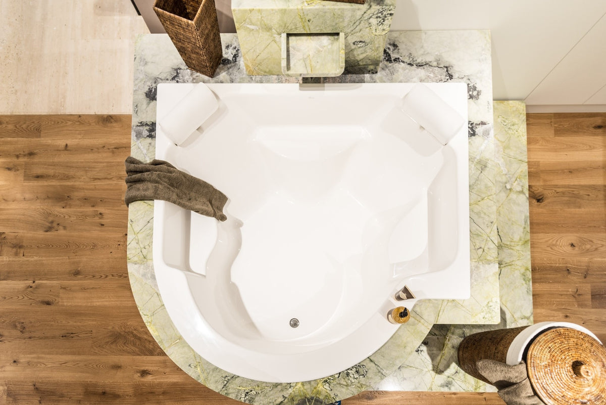 Badewanne "Royal Oyster“ von Obermaier