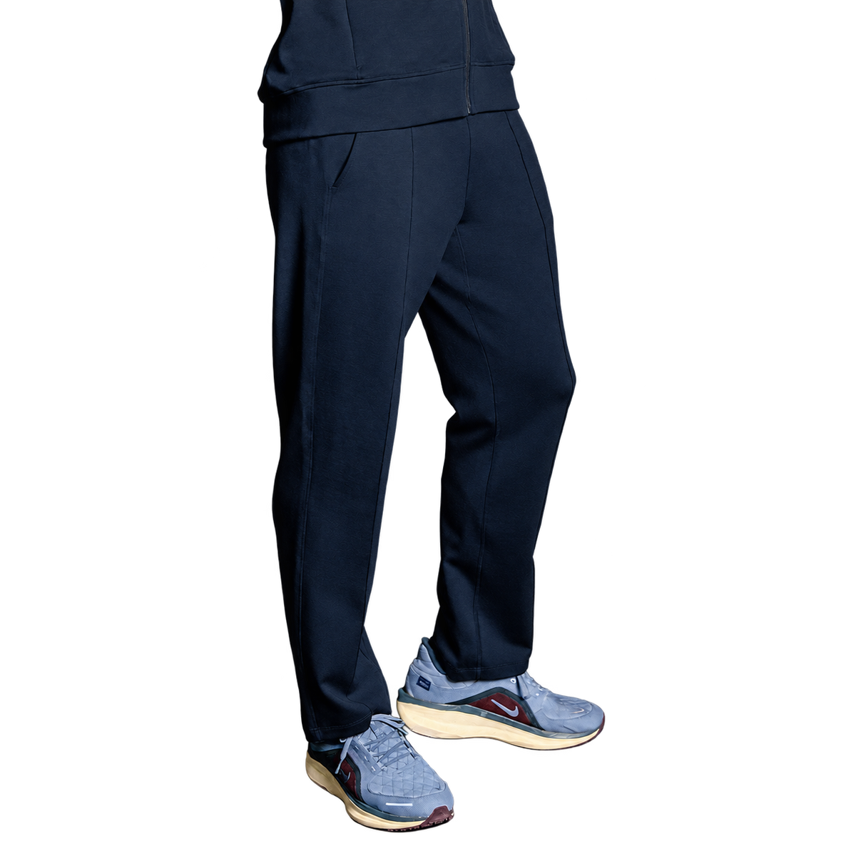 Hose Men "Travel" von Dagsmejan – Navy Blue, freigestellt