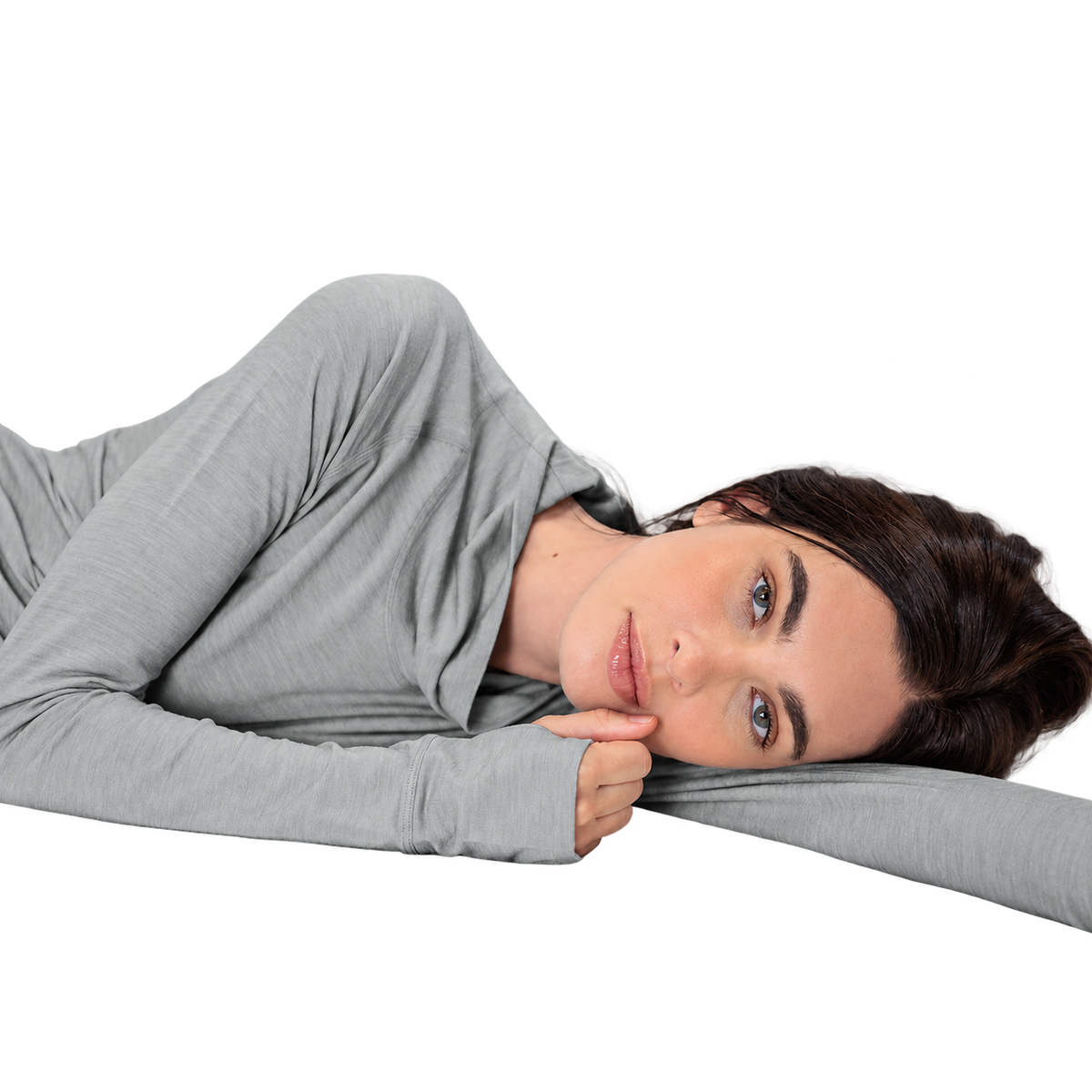 Langarm-Shirt Women "Stay Warm" von Dagsmejan – Light Grey Melange, freigestellt